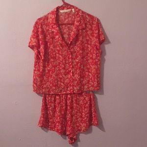 Victoria’s Secret night wear